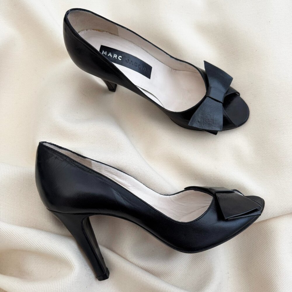 Marc Jacobs Black Peep Toe Pumps with Bow, size 6.5
